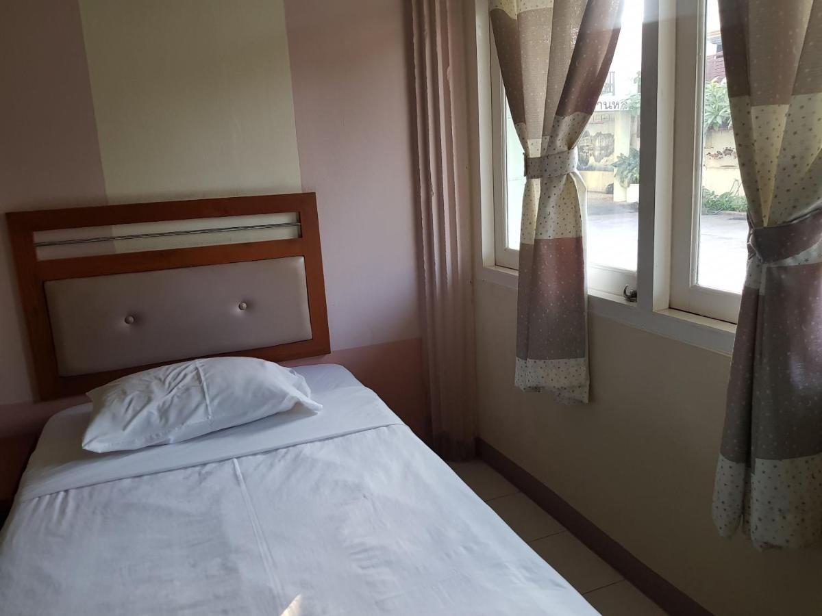 Casa Holiday Hotel Sha พิษณุโลก ภายนอก รูปภาพ