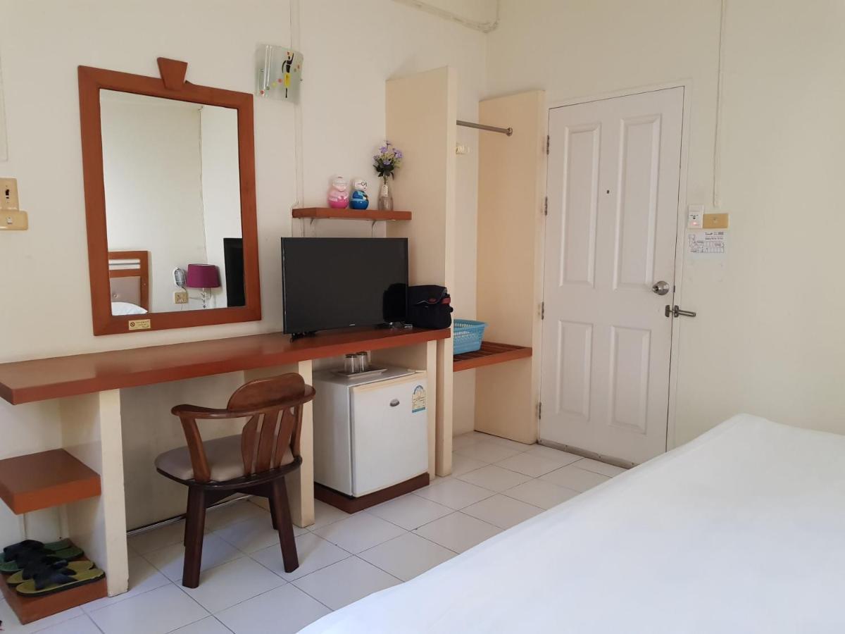 Casa Holiday Hotel Sha พิษณุโลก ภายนอก รูปภาพ