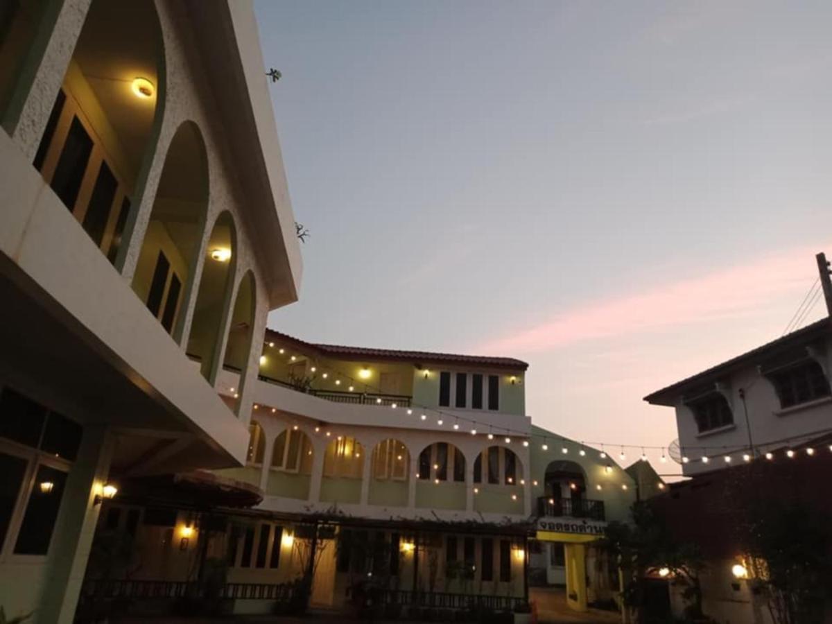 Casa Holiday Hotel Sha พิษณุโลก ภายนอก รูปภาพ